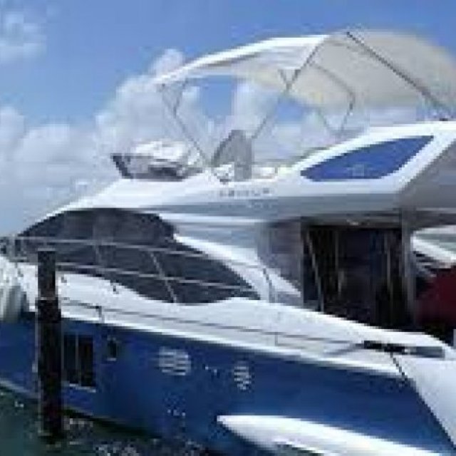 Boat Charter Rivera Maya
