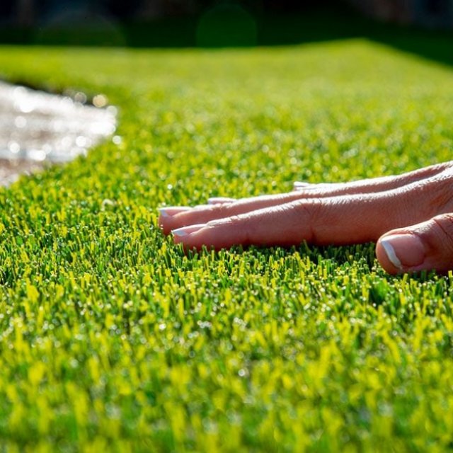 best putting green artificial grass
