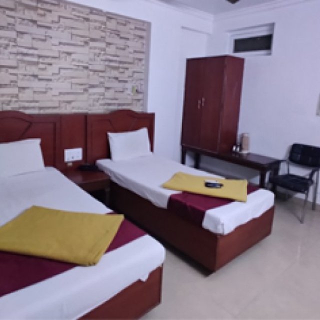 Hotels in Chennai Near Airport - Mallika Residency