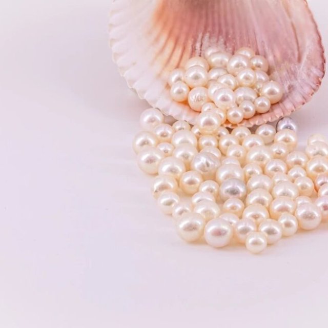 Nami Pearls