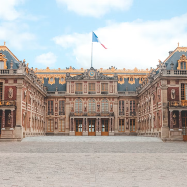 Palace of Versailles Tour