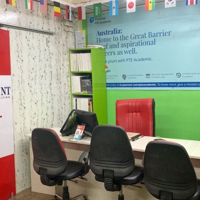 Essence Point|Best IELTS|PTE|OET|CELPIP |Spoken English Coaching in Laxmi Nagar