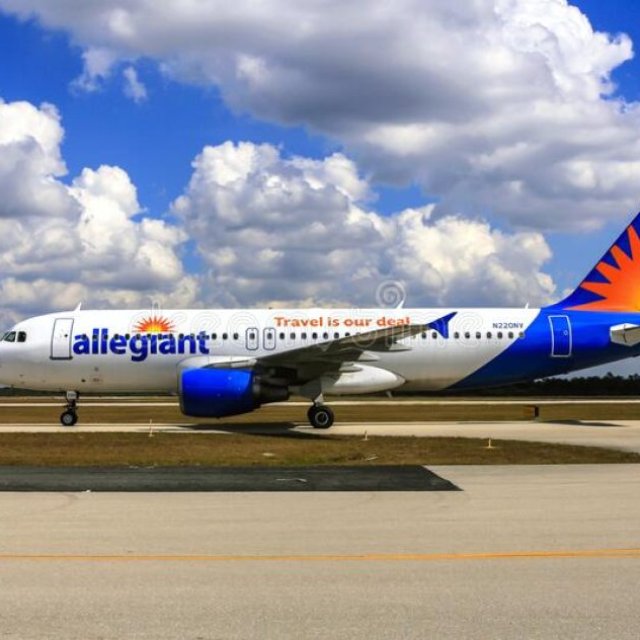 How do I get a human at Allegiant Airlines customer service?