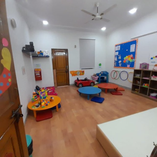 Footprints: Play School & Day Care Creche, Preschool in Nobel Residency
