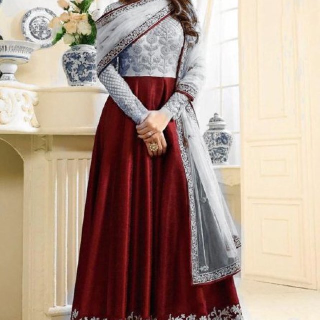 Wedding and Party Dresses Online store in Pakistan