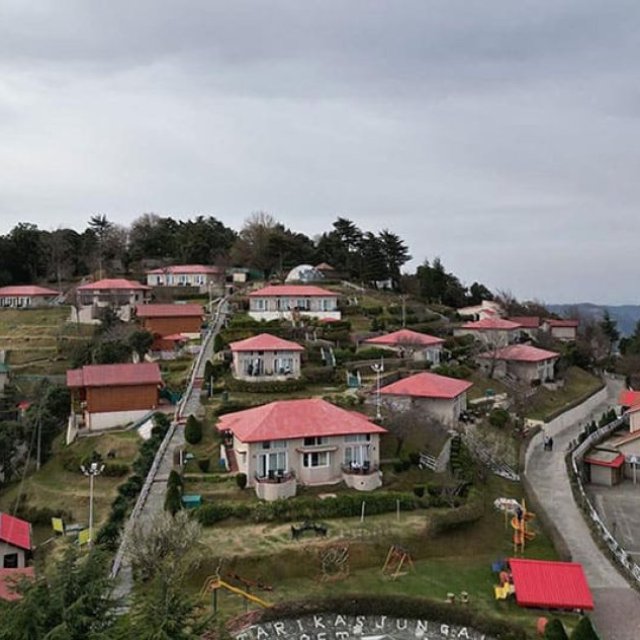 Book Resorts in chail Himachal