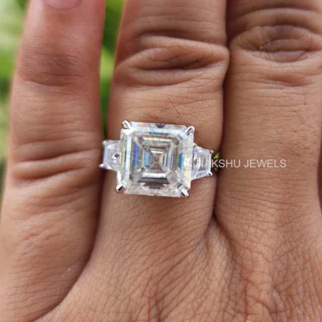 Nakshu Jewels - Moissanite Engagement Ring