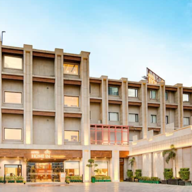 Hotel Antilia By Zion  | Banquet Hall in Sonipat, Haryana