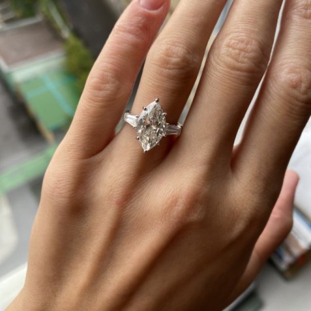 PIERRE jewellery | Pear diamond rings in Dubai