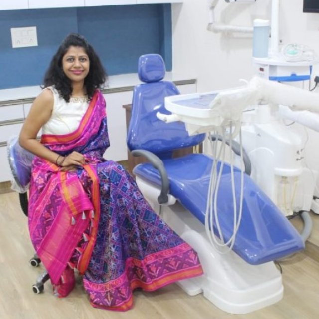 Dr Urvi Patel - Dentist