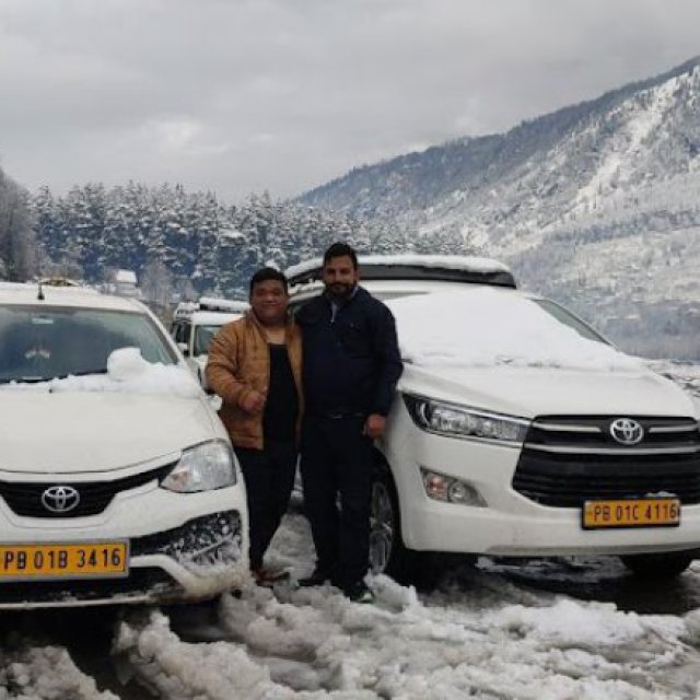 Mantra Tour & Travels Taxi Service in Chandigarh