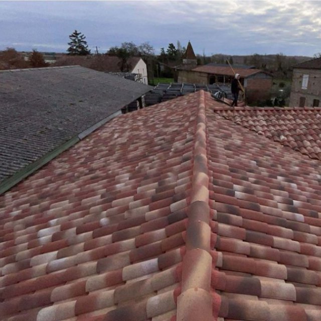 BRT Habitat - roofer - carpenter