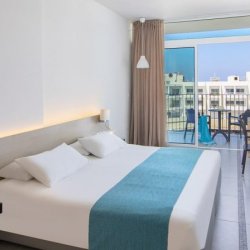 Mayfair Hotel & Gardens