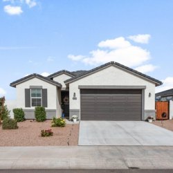 Best Real Estate Agent Lhc