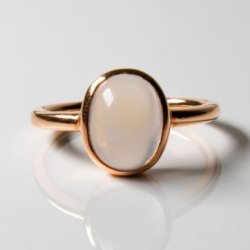 Shop Stunning Opal Rings in Dubai - Clio Jewellery